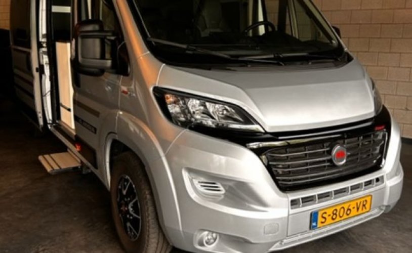 Adria Mobil 4 pers. Rent Adria Mobil motorhome in Odiliapeel? From € 96 pd - Goboony photo: 1