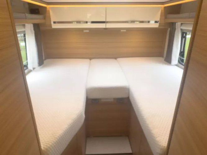 Dethleffs Globebus I6 lengtebed+hefbed  foto: 15