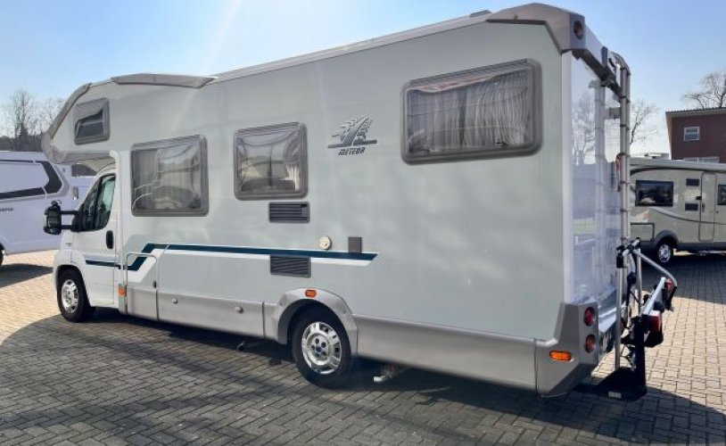 Knaus 5 pers. Knaus camper huren in Laren? Vanaf € 78 p.d. - Goboony foto: 1