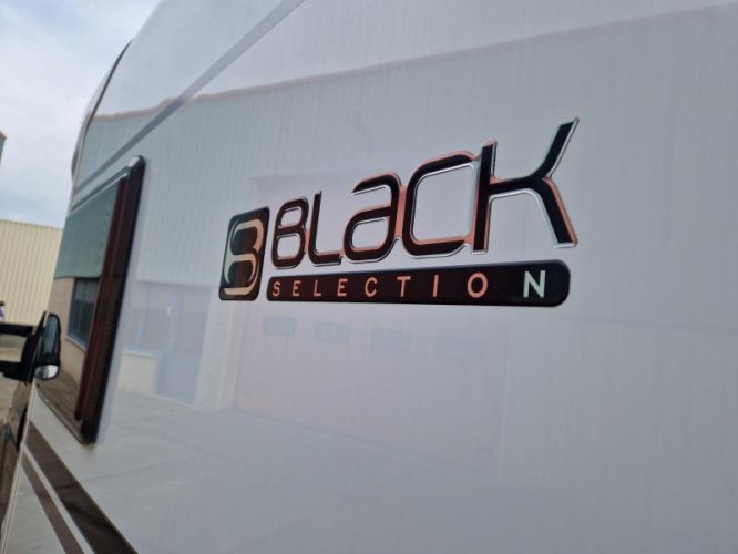 LMC Black Edition VAN Breezer half intergraal  foto: 6