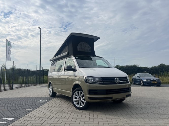 Volkswagen T6 buscamper Florida Nieuwe inrihting hoofdfoto: 1