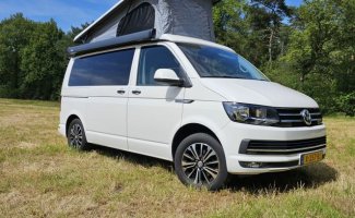 Volkswagen 4 pers. Volkswagen camper huren in De Glind? Vanaf € 103 p.d. - Goboony