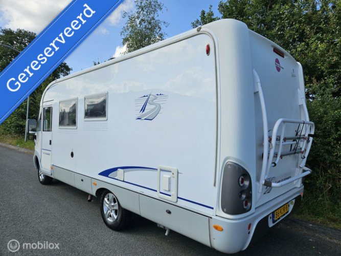 Bürstner i685 Elegance ☆Airco, 2 Vaste bedden, 128pk☆ foto: 6