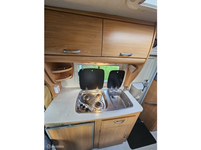 Chausson Welcome 95 enkele bedden ☆Euro 4, draaistoelen☆ foto: 13