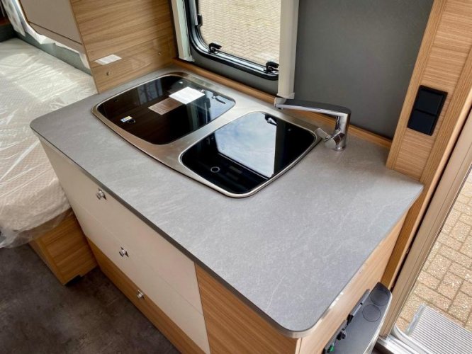 Dethleffs Camper Avantgarde 460 EL  foto: 19