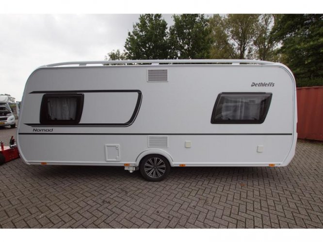 Dethleffs Nomad 510 LE luifel, mover, fietsenrek 