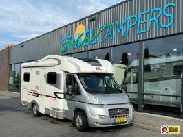Adria Matrix Axess 650 SF 5 PERSOONS/OYSTER SCHOTEL 