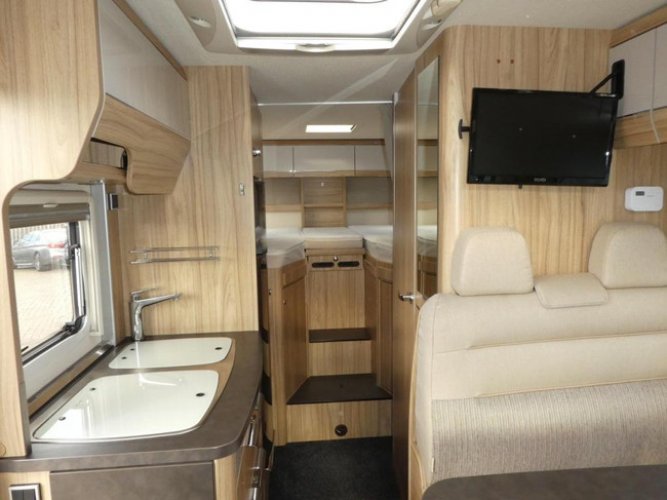 Hymer Exsis-T 588