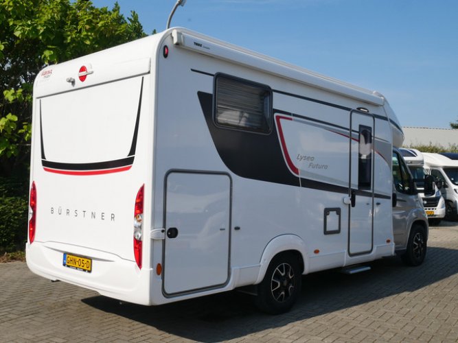 Bürstner Lyseo Futura TD 690, Lengte + Hefbed, Dakairco, XXL Garage!! foto: 23