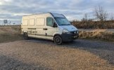 Nissan 2 pers. Rent a Nissan camper in Oudehorne? From €61 pd - Goboony photo: 0