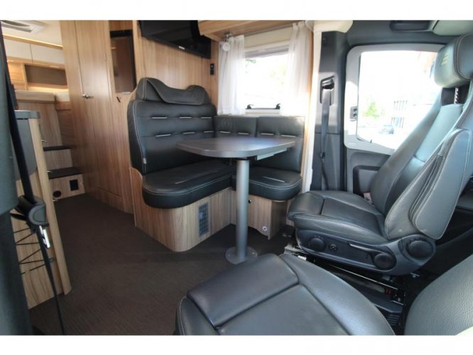 Hymer ML-T 580 4x4 Enkele bedden - 1e eig.  foto: 12