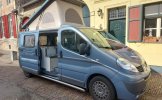 Renault 4 pers. Louer un camping-car Renault à Urmond ? À partir de 91 € par jour - Goboony photo : 2