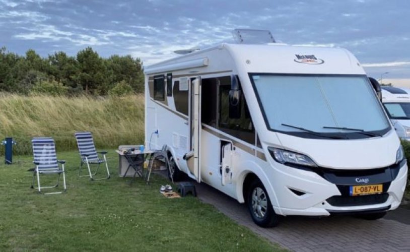 McLouis 5 pers. Rent a McLouis motorhome in Wouw? From € 97 pd - Goboony photo: 0