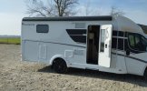 Sunlight 4 pers. Sunlight camper huren in Terschuur? Vanaf € 99 p.d. - Goboony foto: 3