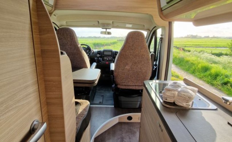 Knaus 3 pers. Want to rent a Knaus camper in Boskoop? From € 133 pd - Goboony photo: 1