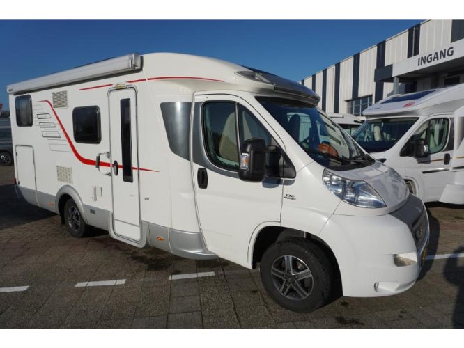 Hymer Tramp T674 CL Schotel+tv/Maxfann/Camera  foto: 1