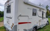 Elnagh 3 pers. Rent an Elnagh camper in Teteringen? From €102 per day - Goboony photo: 3