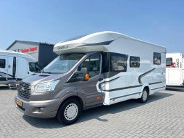 Chausson Flash 718 EB Queensbed/2015/hefbed/top 
