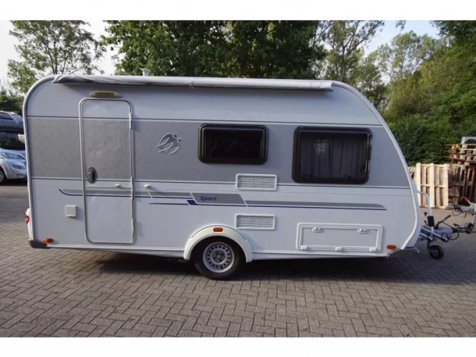 Knaus Sport 420 QD mover, voortent, dwarsbed 