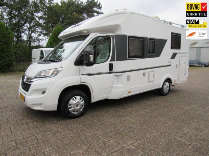 Adria Coral 600 sc Queensbed Groot Panodak 162PK bj2019 foto: 0