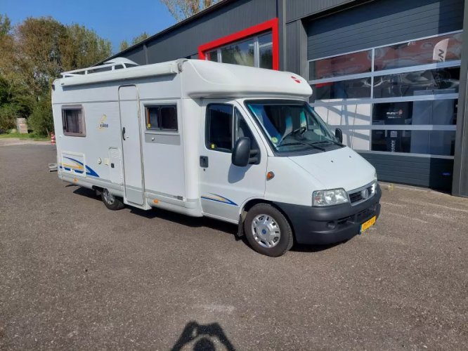 Bürstner T605 ruim en met scooterd  foto: 1