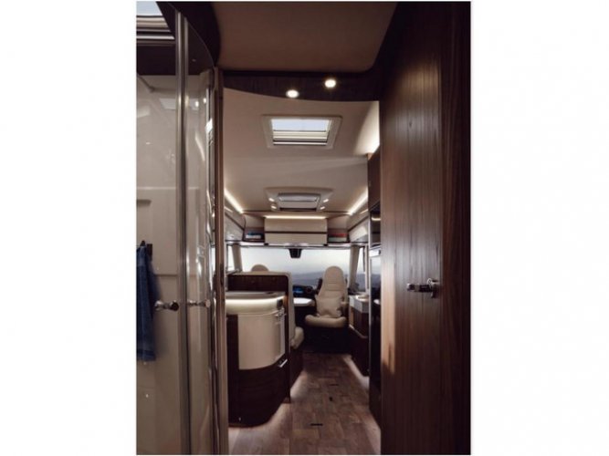 Hymer BML Master Line 880 - MODEL 2025-AUTOMAAT foto: 6