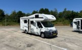 McLouis 6 pers. Rent a McLouis motorhome in Enschede? From € 99 pd - Goboony photo: 2