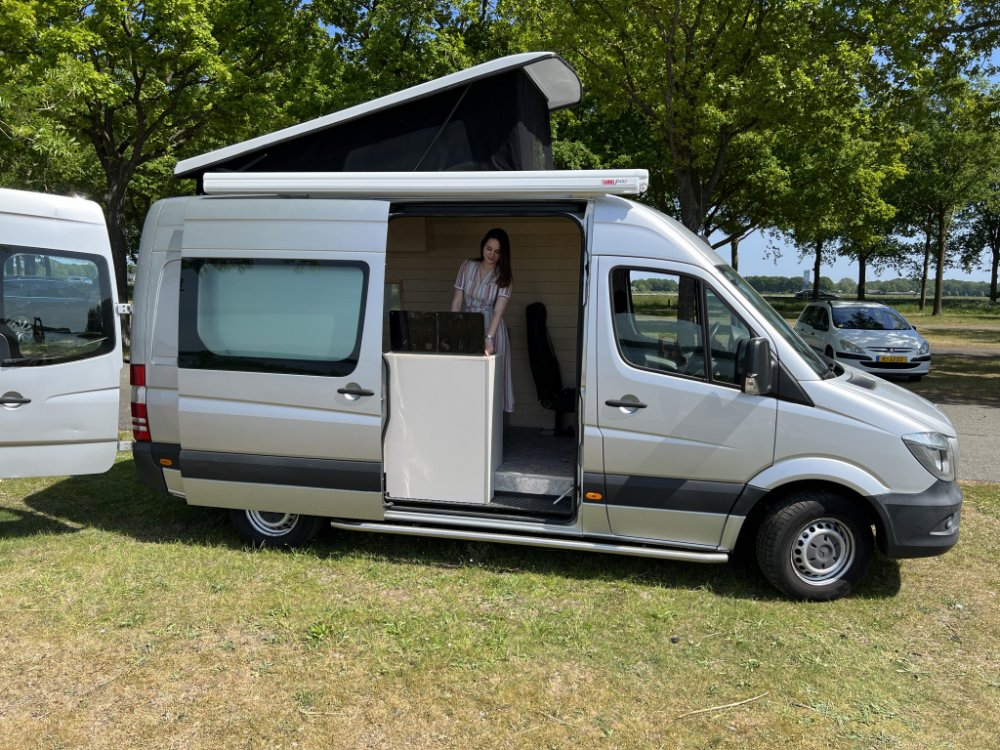 herwinnen Verdachte Vermeend Mercedes Sprinter L2H2 Camperinbouw uit 2014 te koop op CampersCaravans.nl.
