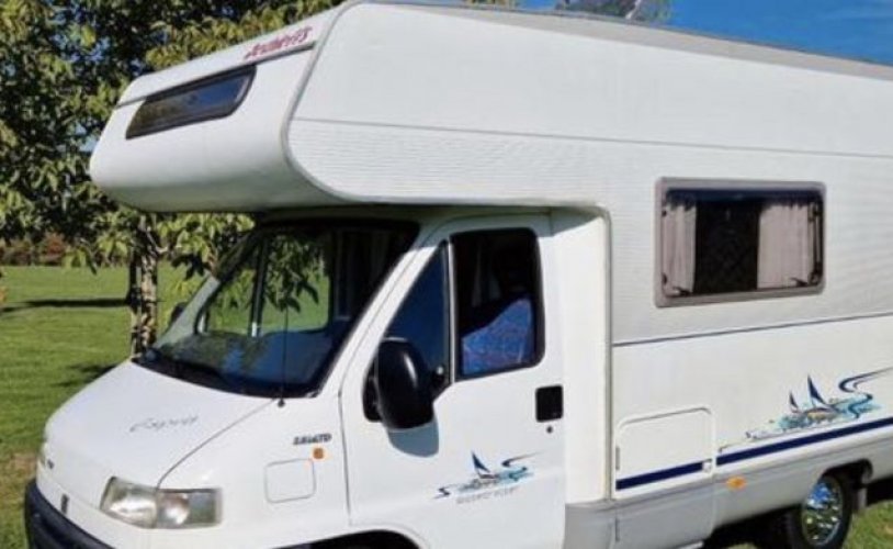 Dethleffs 6 pers. Rent a Dethleffs motorhome in Doetinchem? From € 103 pd - Goboony photo: 0