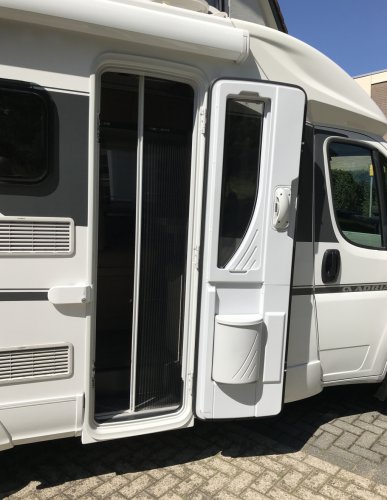 ADRIA Compact SL # enkelebedden # Mooie optie's # 34000KM