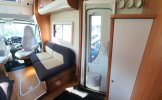 Adria Mobil 5 pers. Vous souhaitez louer un camping-car Adria Mobil à Nunspeet ? À partir de 109 € par jour - Goboony photo : 3