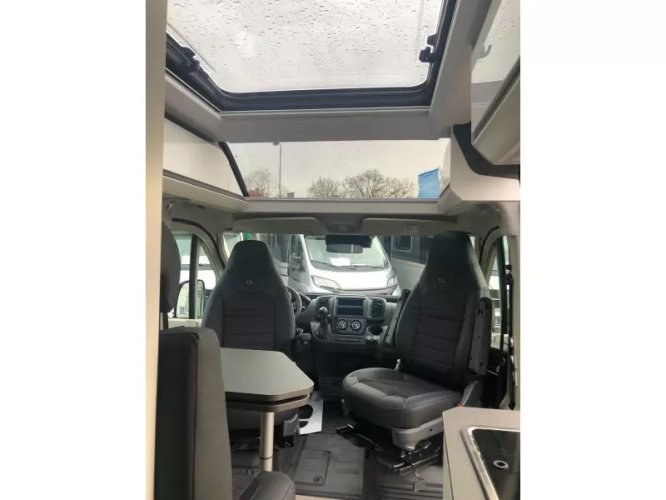 Adria Twin Supreme 640 SLB Actie 180pk 43H aut  foto: 10