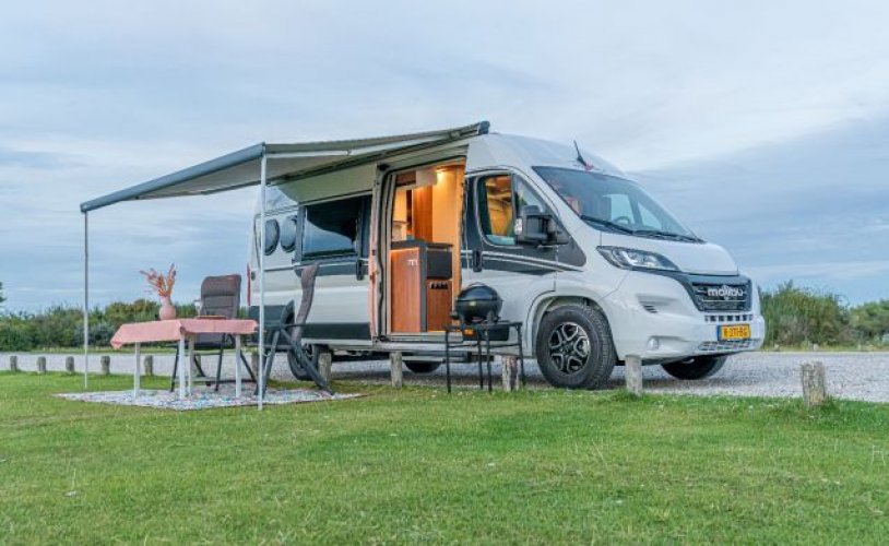 Carthage 2 pers. Rent a Carthago camper in Burgh-Haamstede? From € 127 pd - Goboony photo: 0