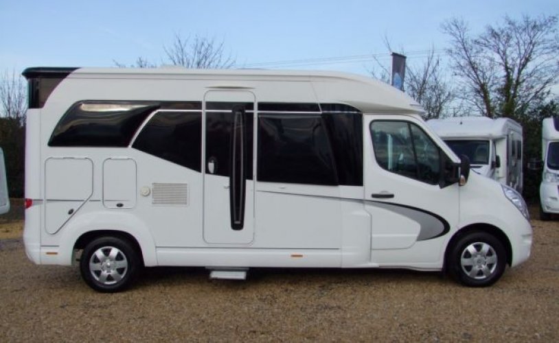 Hobby 3 pers. Rent a hobby camper in Almere? From € 95 pd - Goboony photo: 0