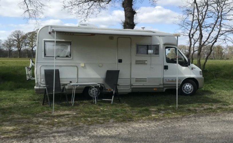 Fiat 2 pers. Rent a Fiat camper in Coevorden? From €58 pd - Goboony photo: 0