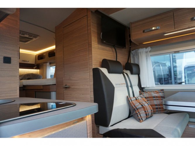 Weinsberg Cara Suite 640 Mercedes 417 Mercedes CAMPER DEALS foto: 11