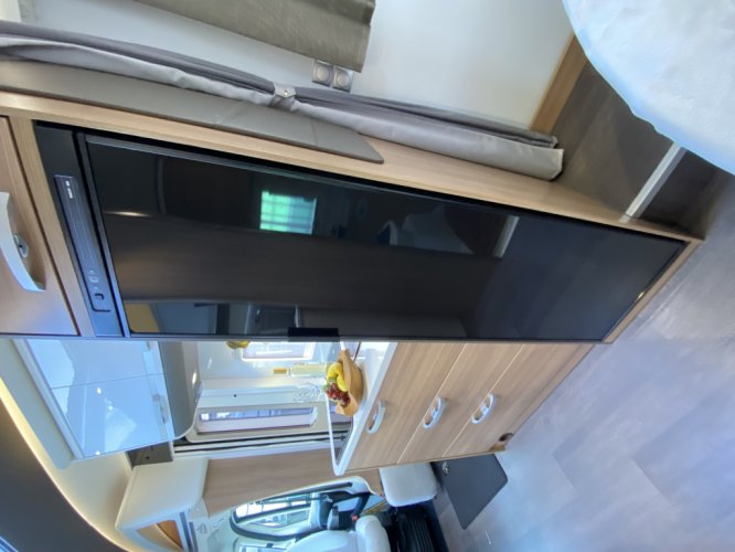 Adria CORAL 600 SC QUEENSBED XXL-SKYROOF CAMERA SCHOTEL 2018 foto: 7