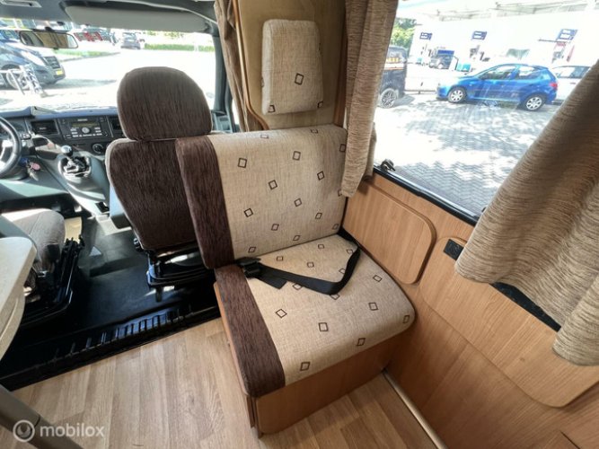 Chausson Flash 22 AIrco ,stapel en Hefbed foto: 21