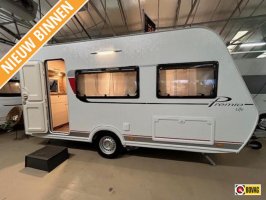 Bürstner Premio Life 425 TS mover, voortent