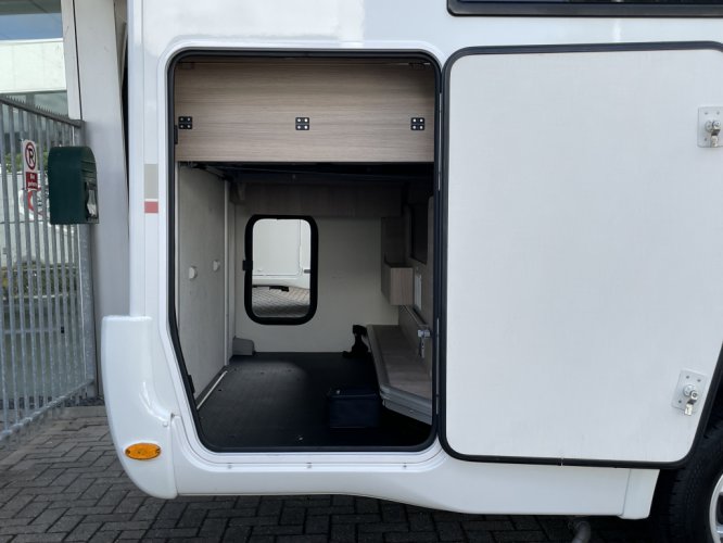 Chausson CHALLENGER 288 EB QUEENSBED + HEFBED 170 PK EURO6 foto: 21