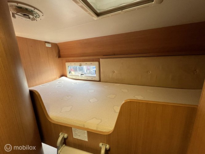 Chausson Flash 22 AIrco ,stapel en Hefbed foto: 13