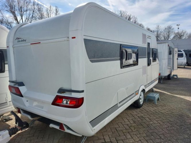 Hobby De Luxe 495 WFB incl cassette awning and mover photo: 1