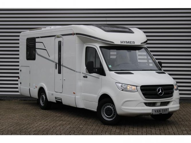 Hymer T695 S Mercedes Queensbed 190PK  foto: 0