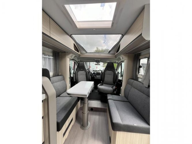 Adria Compact DL AUTOMAAT  foto: 7