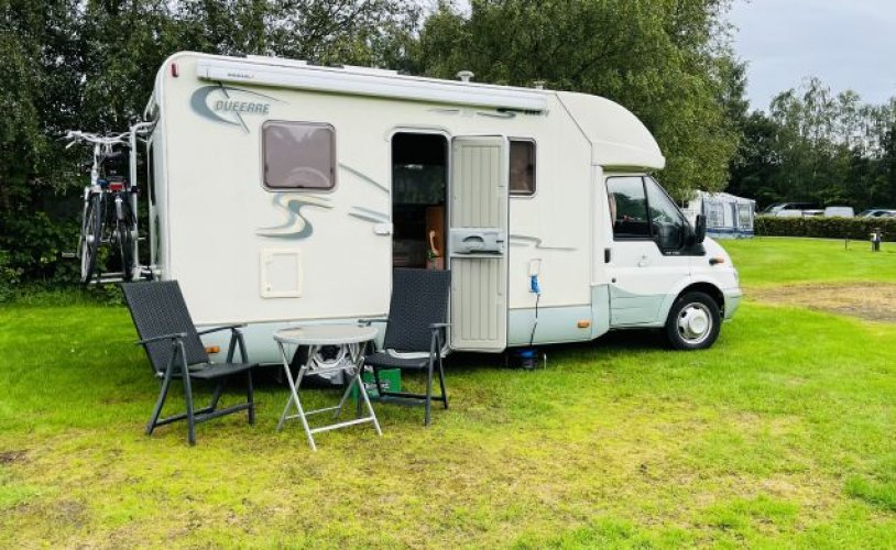 Gué 4 pers. Louer un camping-car Ford à Koudekerk aan den Rijn? À partir de 73 € pj - Goboony photo : 1