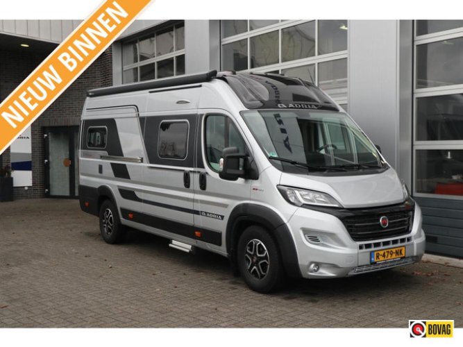 Adria Twin Supreme 640 SLB 9 Traps Automaat hoofdfoto: 1