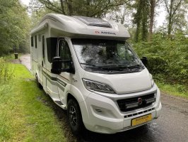 Adria Matrix Plus M 670 SC 2017 Queensbed 