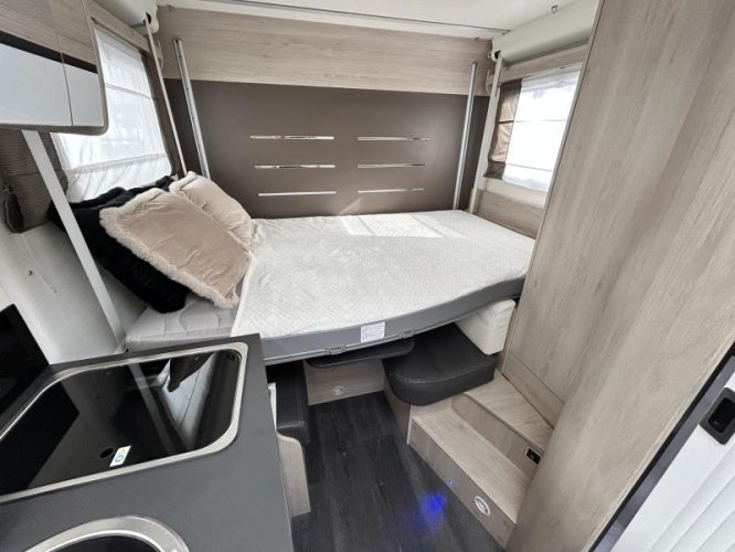 Chausson Flash 636 stapelbed/6.4m/uniek/2020  foto: 12