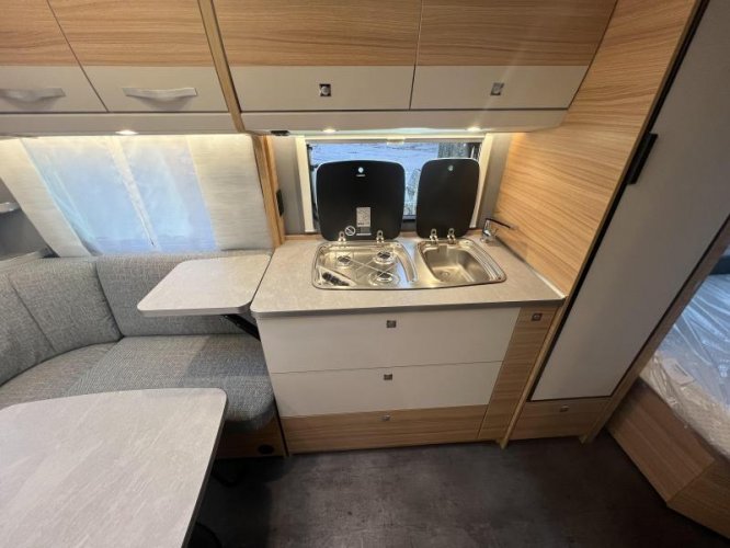 Dethleffs Camper 470 FR  foto: 5