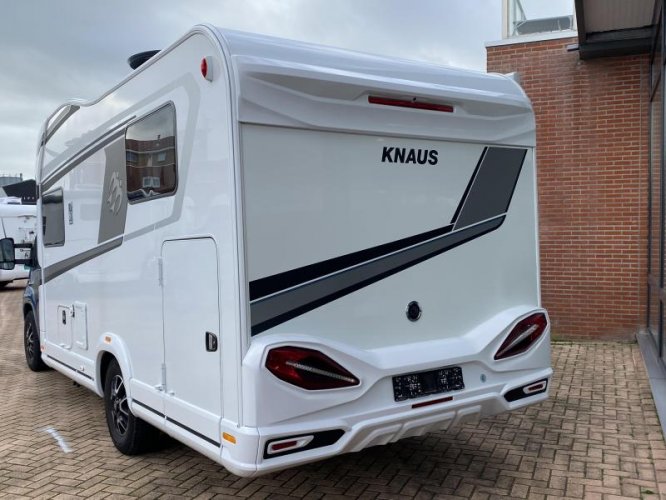 Knaus Sky Wave 60 Years 